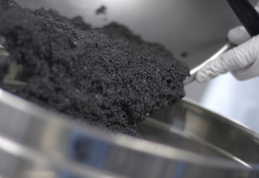 Kaviarverarbeitung Becken