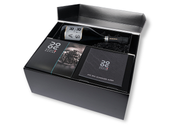 Oona Caviar Osietra Carat & Maison Mumm RSRV Cuvee 4.5