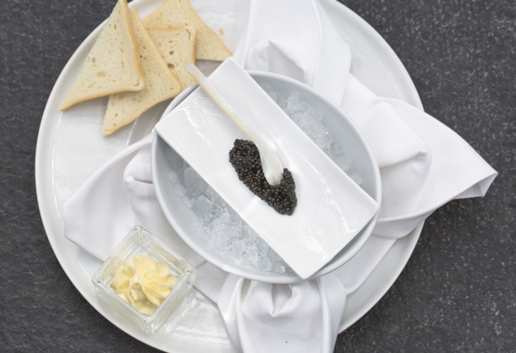 Kaviar serviert